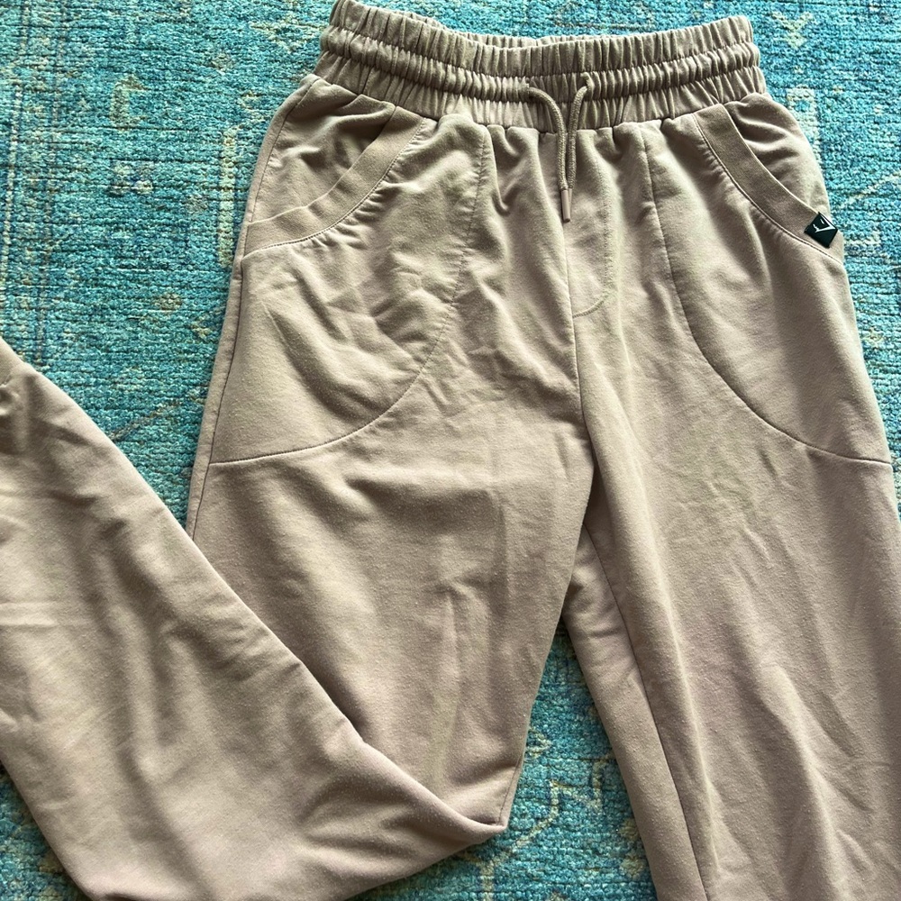 GYM SHARK JOGGERS